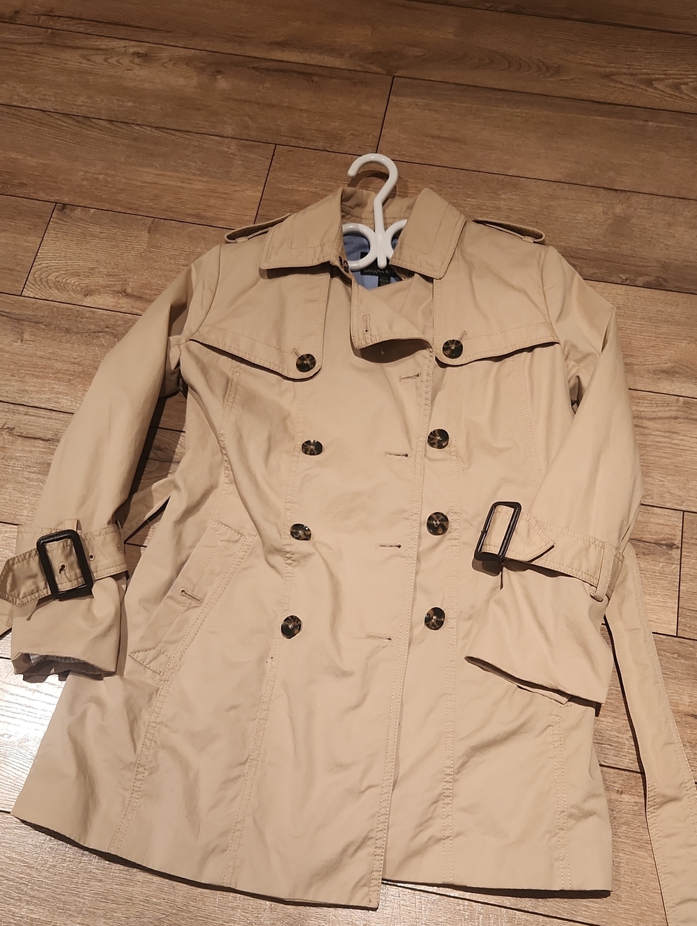 Banana Republic Tan Double-Breasted Trench Coat